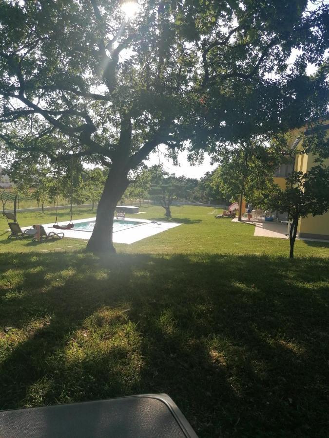 Villanova Apartments Пореч Экстерьер фото